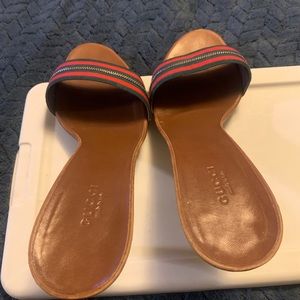 Gucci Heels 2 1/2 to 3 inches heel